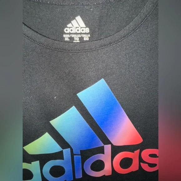Kids Adidas XL Shirt - Picture 2 of 2